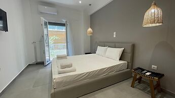 Eunoia Apartment - At062