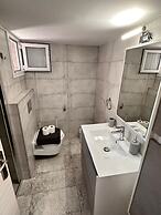 Velvet Violet - At088