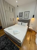 The Black Pearl - At095