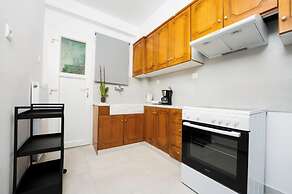 Cool Apartment - At016