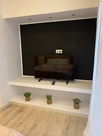 Elysian Apartment - At067