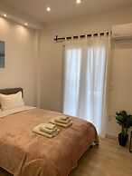 Elysian Apartment - At067