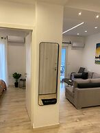 Elysian Apartment - At067