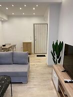 Elysian Apartment - At067