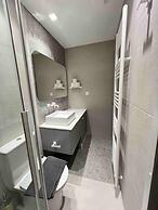 Embassy Apartment - I1