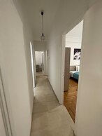 Magnolia Apartment- At079