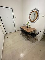 Magnolia Apartment- At079