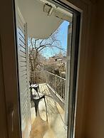 Central Apartment - At086