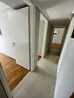 Charming Apartment - At085