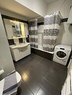 Charming Apartment - At085