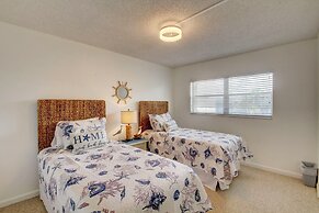 328 El Matador 2 Bedroom Condo by RedAwning