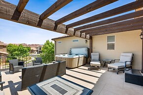 Grand Elite Retreat 16 Bedroom Home