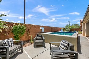 Grand Elite Retreat 16 Bedroom Home