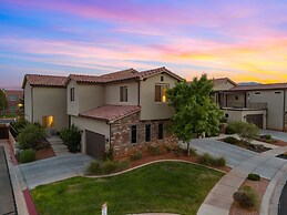 Grand Elite Retreat 16 Bedroom Home