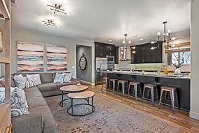 Grand Elite Retreat 16 Bedroom Home