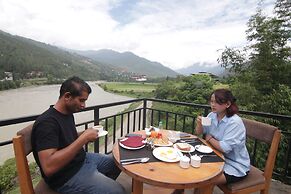 Spirit Village Lodge