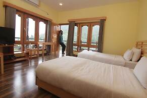 Spirit Village Lodge