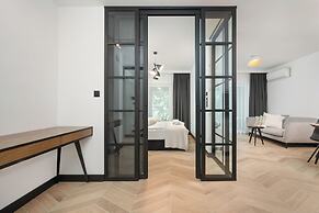 Apartment With AC by Renters Prestige