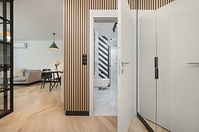 Apartment With AC by Renters Prestige