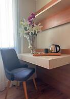 Frezya - Exclusively Woman