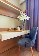 Frezya - Exclusively Woman