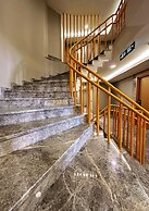 Frezya - Exclusively Woman