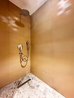 Frezya - Exclusively Woman