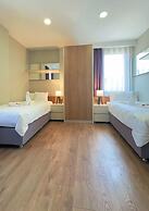 Frezya - Exclusively Woman