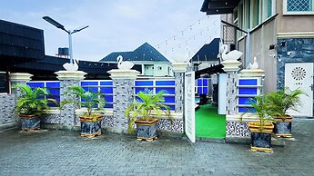 Mo-House Hotels and Events Centre