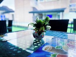 Mo-House Hotels and Events Centre