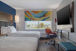 Tru By Hilton Anderson