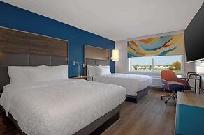 Tru By Hilton Anderson