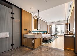 Hilton Garden Inn Fenyang Yulongwan