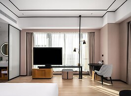 Hilton Garden Inn Fenyang Yulongwan