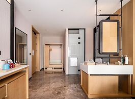 Hilton Garden Inn Fenyang Yulongwan