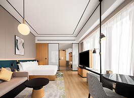 Hilton Garden Inn Fenyang Yulongwan