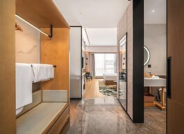 Hilton Garden Inn Fenyang Yulongwan