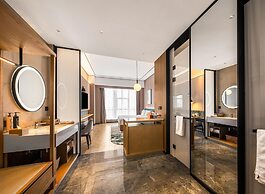 Hilton Garden Inn Fenyang Yulongwan