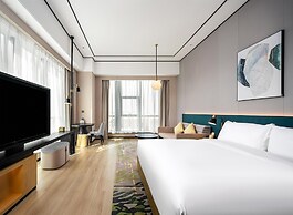 Hilton Garden Inn Fenyang Yulongwan