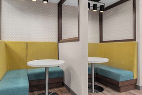 Hampton Inn & Suites Orangeville, On