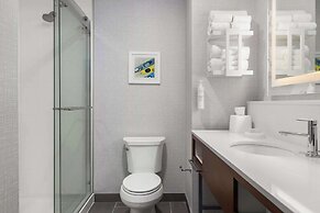 Hampton Inn & Suites Orangeville, On