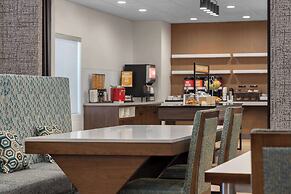 Hampton Inn & Suites Orangeville, On