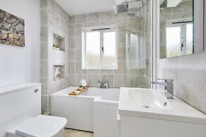 Host Stay Trem Y Cwm