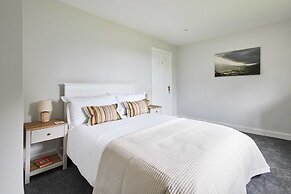 Host Stay Trem Y Cwm