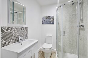 Host Stay Trem Y Cwm