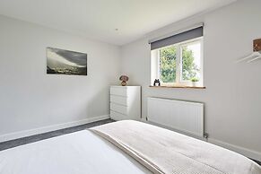 Host Stay Trem Y Cwm