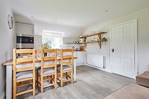 Host Stay Trem Y Cwm