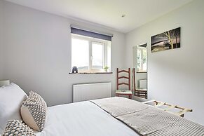 Host Stay Trem Y Cwm