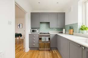 Charming Primrose Hill Rooftop Duplex