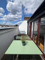 Charming Primrose Hill Rooftop Duplex